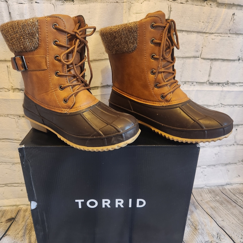 Torrid Cold Weather Duck Bootie sz 9ww